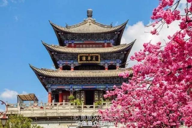 早上8点前的时光是大理旅行最好的时刻 只有温暖的阳光
