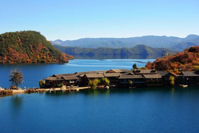 【云南】秋色泸沽湖,天堂里的女儿国