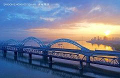 【中东铁路寻迹跨境自驾游】这江，这桥，这座城