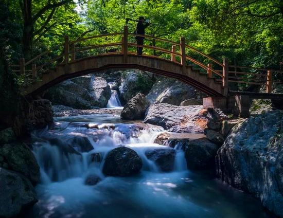 《小桥流水》摄影：叶兴安