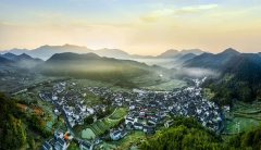砖雕艺术的走廊——太极湖村